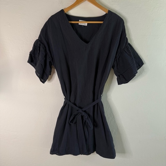 Universal Thread Navy V-Neck Dress with Ruffle Sleeves Size Medium - Picture 2 of 7